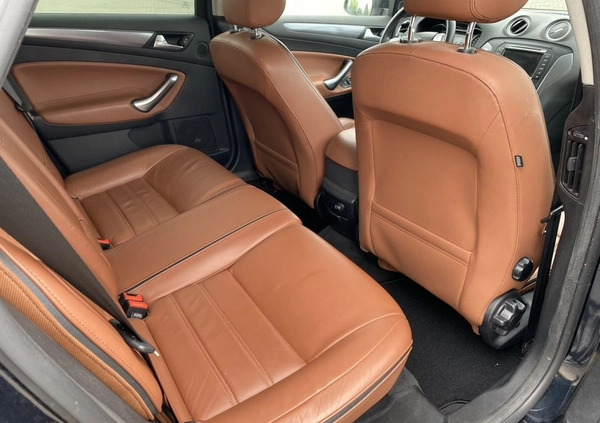 Ford Mondeo cena 29900 przebieg: 218000, rok produkcji 2011 z Kutno małe 781